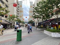 Tampines Heart (D18), Shop House #523192141